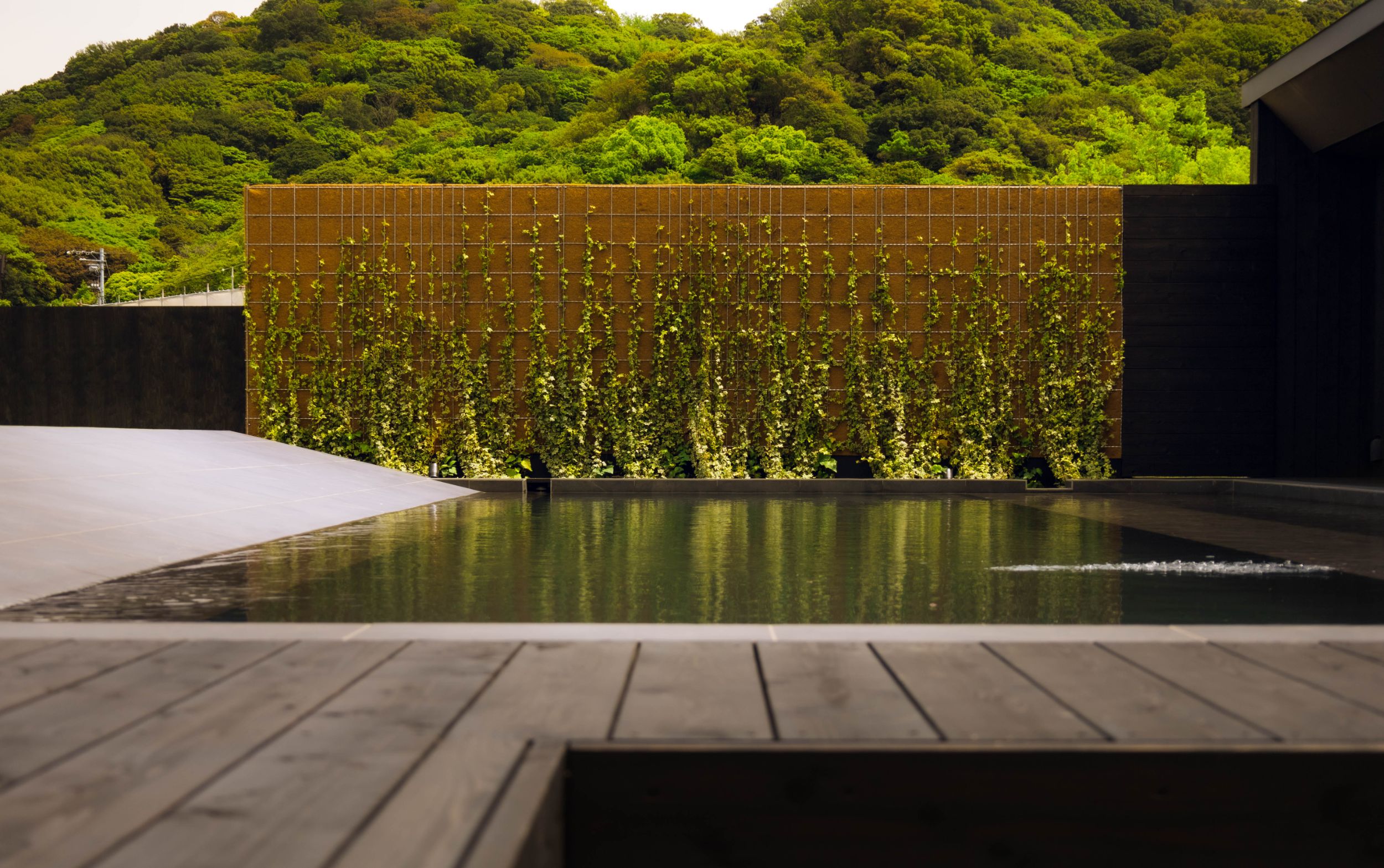 Awaji Mare pool