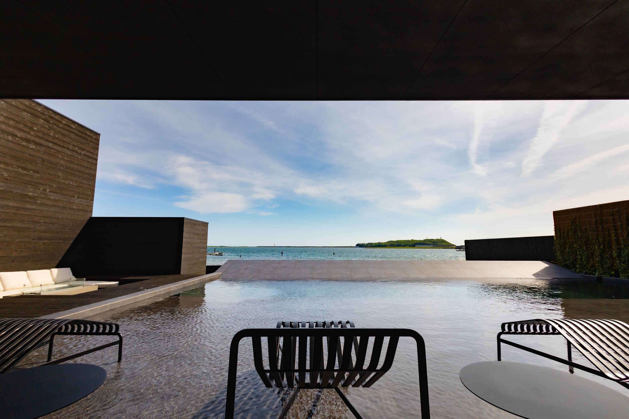 Pool at Awaji Mare