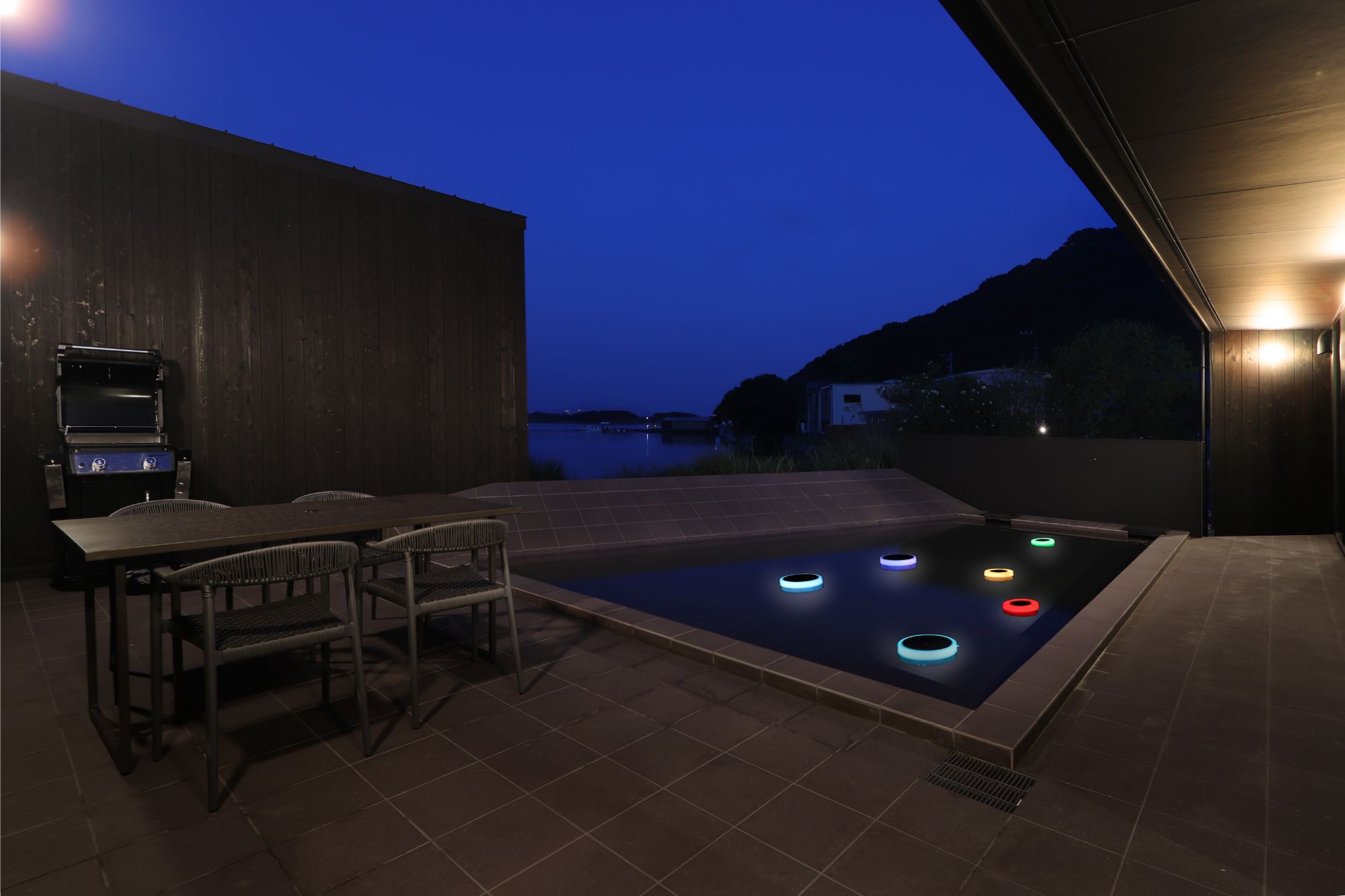 Awaji Annex